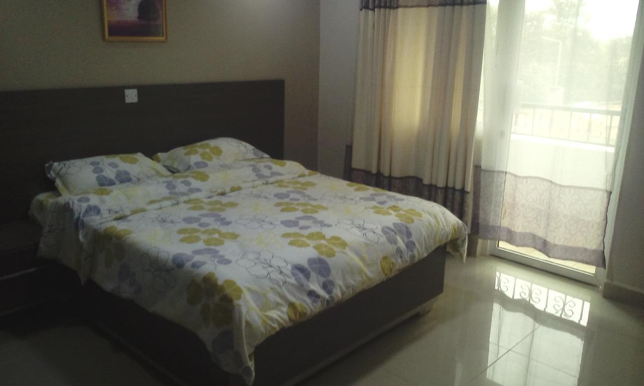 Adala Motel Meru Екстер'єр фото