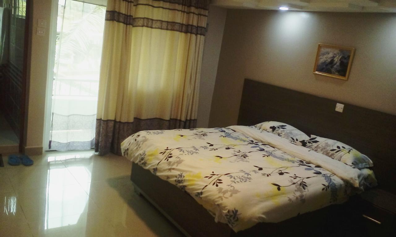 Adala Motel Meru Екстер'єр фото